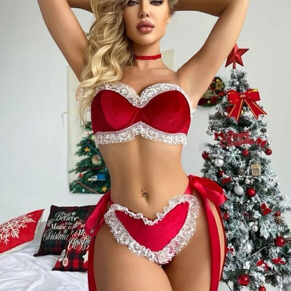 Sexy Velvet Floral Lace Christmas Lingerie Set - Picture 10 of 11